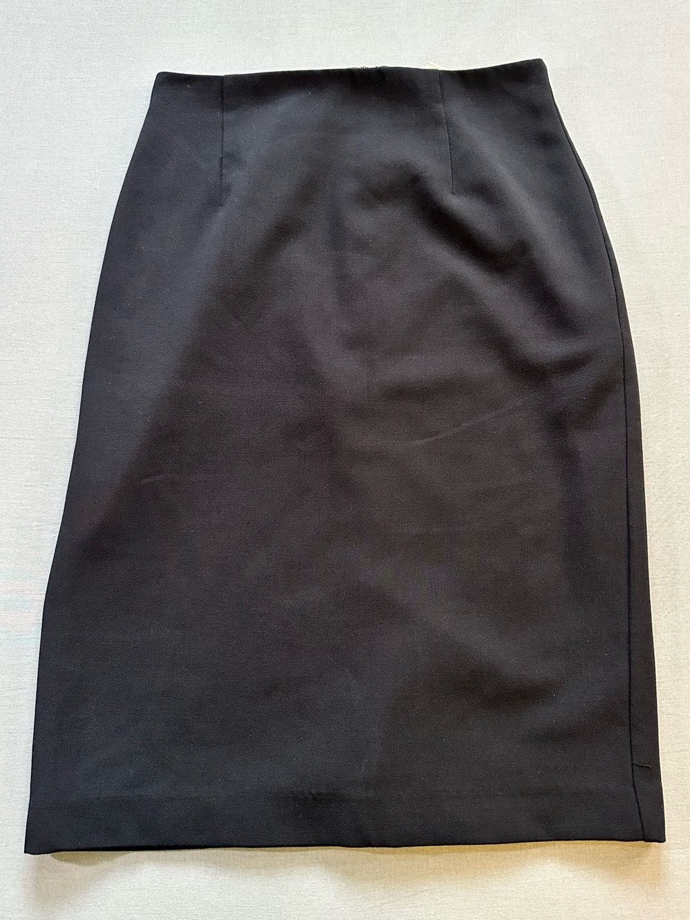 Halogen Black Lined Pencil Skirt Size 6 Zip Closure Slit Knee Length Office Wear